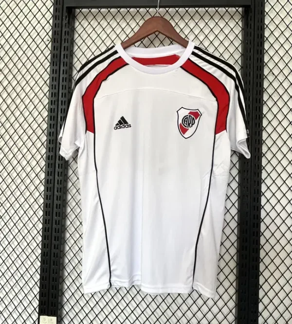 River Plate Entrenamiento 2025-26 - Versión Fan
