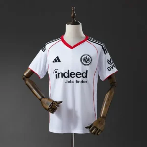 fan-bundesliga-eintracht-frankfurt-eintracht-frankfurt-visitante-2025-26_0.webp Eintracht Frankfurt Visitante 2025-26 - Versión Fan