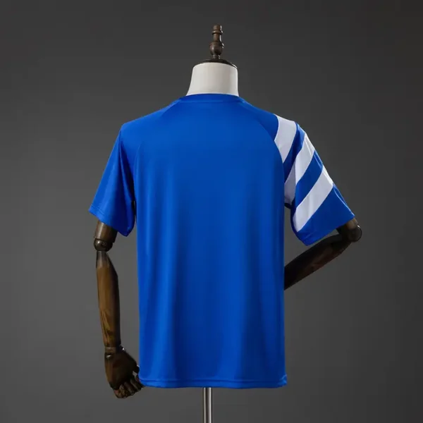 fan-bundesliga-schalke-04-schalke-04-statement-2026-27_1.webp Schalke 04 Statement 2026-27 - Versión Fan
