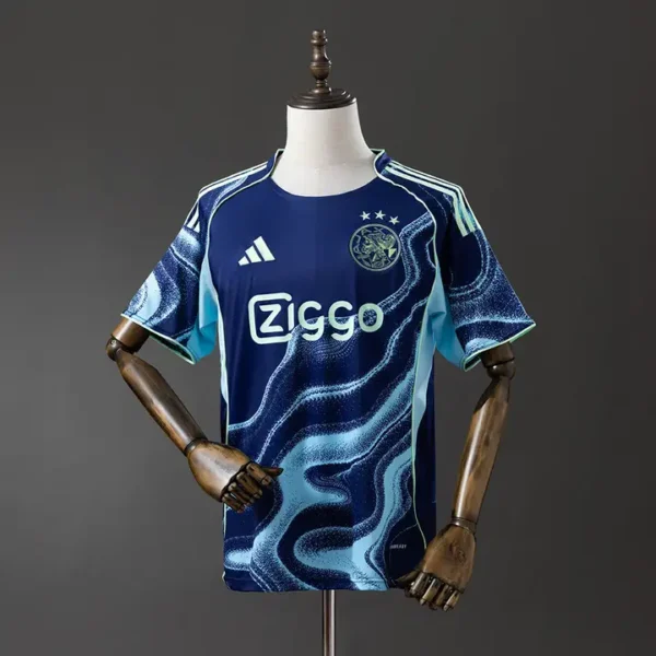 fan-eredivisie-ajax-ajax-visitante-2025-26_0.webp Ajax Visitante 2025-26 - Versión Fan