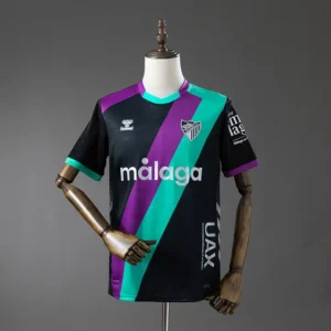 fan-laliga-malaga-malaga-visitante-2025-26_0.webp Malaga Visitante 2025-26 - Versión Fan