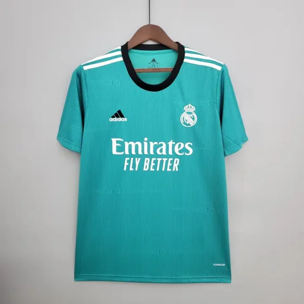 Real Madrid Alternativa 2021-22 - Versión Fan