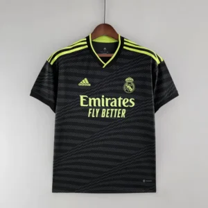 Real Madrid Alternativa 2022-23 - Versión Fan