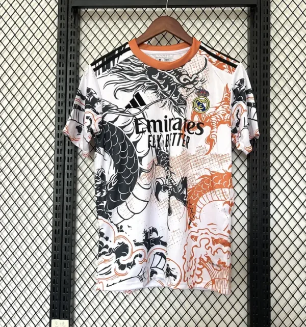 Real Madrid Especial Blanca Dragón Naranja 2025-26 - Versión Fan