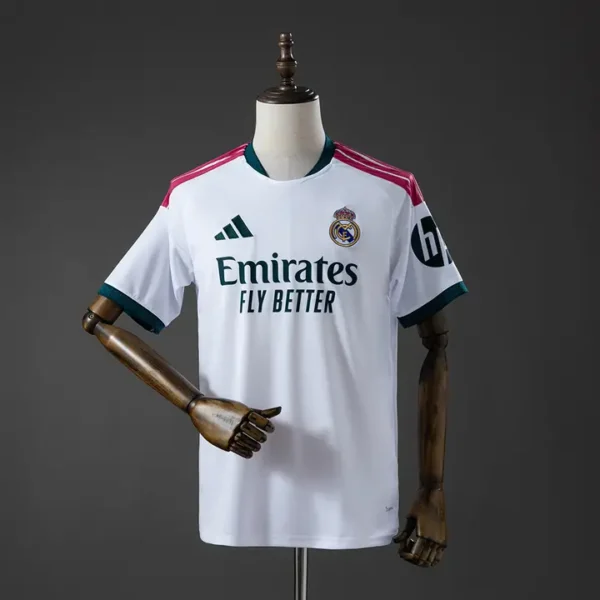 Real Madrid Local 2026-27 - Versión Fan