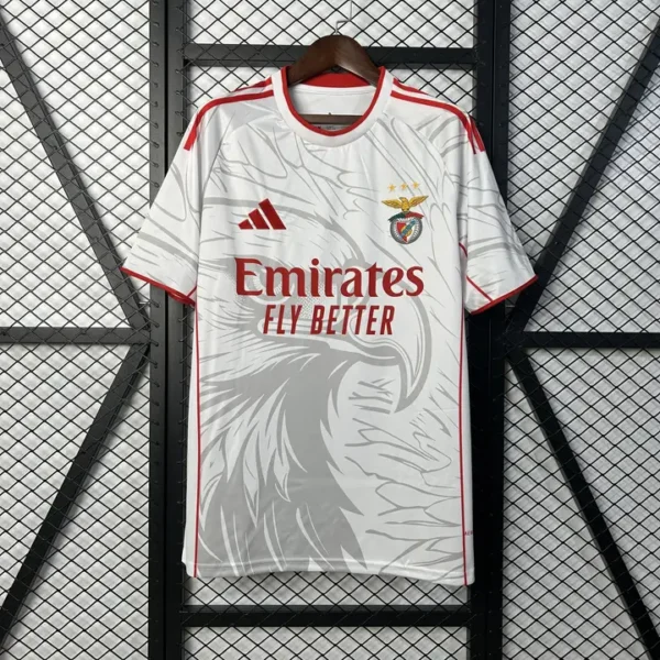 Benfica Especial Águila 2025-26 - Versión Fan