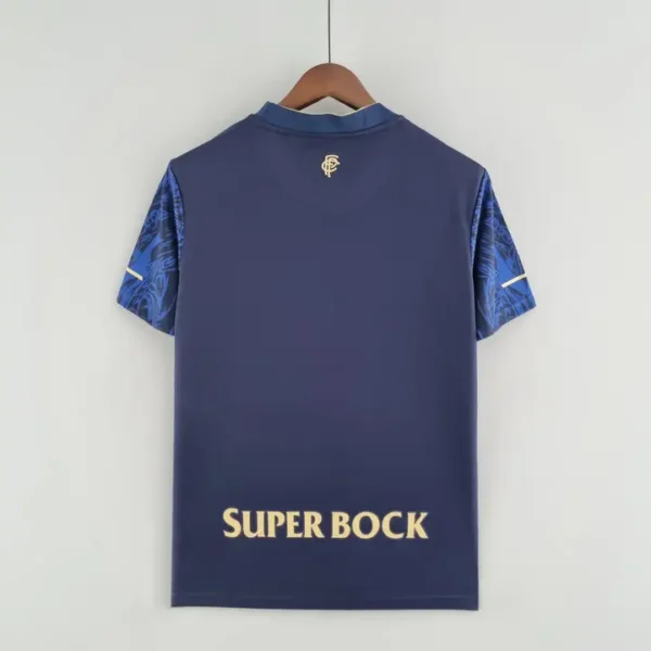 fan-portugal-porto-porto-especial-2022-23_1.webp Porto Especial 2022-23 - Versión Fan