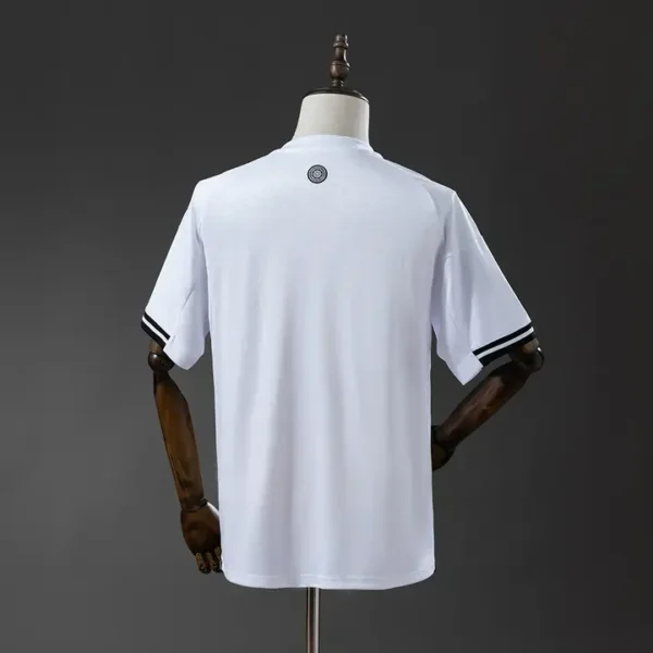 Fulham Local 2025-26 - Versión Fan