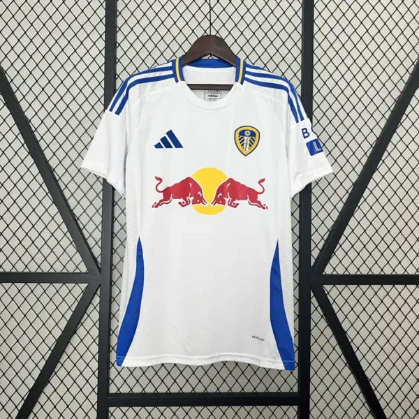 fan-premier-leeds-united-leeds-united-local-2024-25_0.webp Leeds United Local 2024-25 - Versión Fan