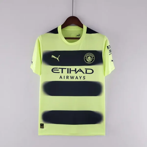 fan-premier-manchester-city-manchester-city-visitante-2022-23_0.webp Manchester City Visitante 2022-23 - Versión Fan