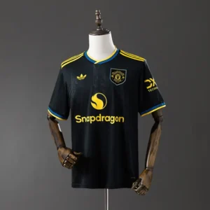 fan-premier-manchester-united-manchester-united-alternativa-2025-26_0.webp Manchester United Alternativa 2025-26 - Versión Fan