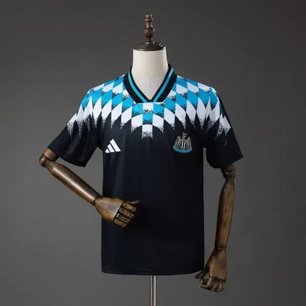 Newcastle United Especial 2026-27 - Versión Fan
