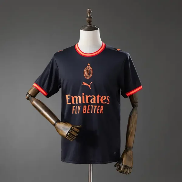 AC Milan Alternativa 2026-27 - Versión Fan
