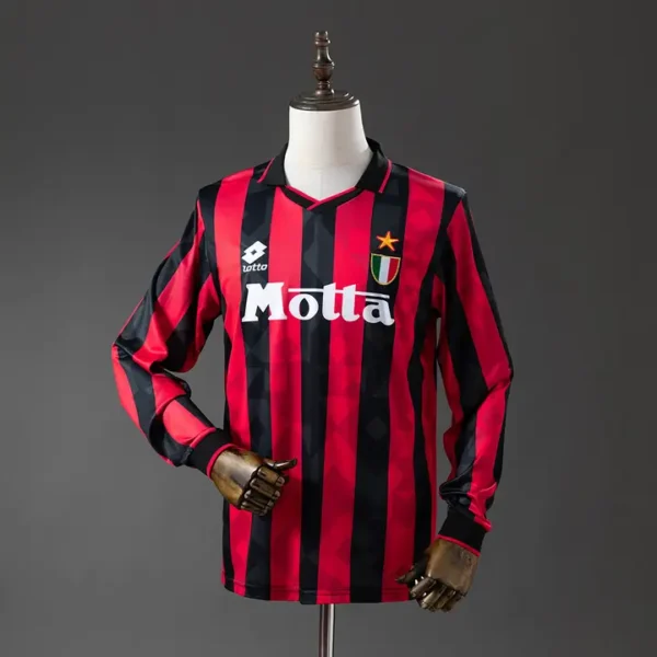 fan-seriea-ac-milan-ac-milan-local-1993-94_0.webp AC Milan Local 1993-94 - Versión Fan