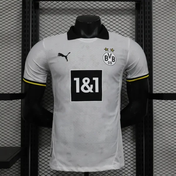 jugador-bundesliga-borussia-dortmund-borussia-dortmund-2024-25_0.webp Borussia Dortmund 2024-25 - Versión Jugador