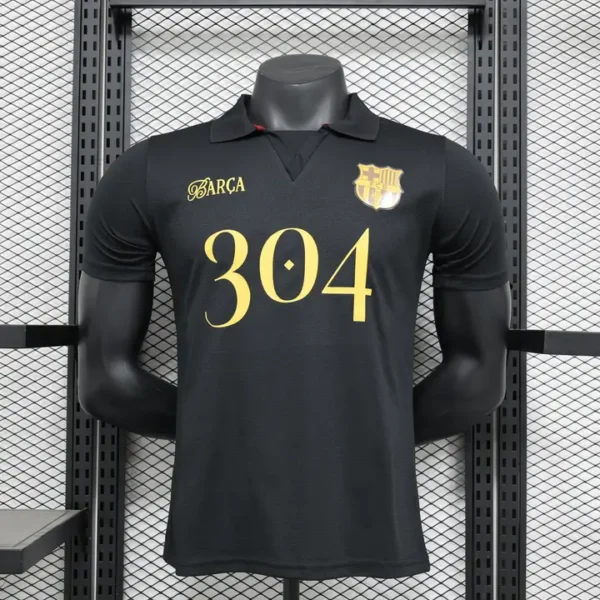 jugador-laliga-barcelona-barcelona-especial-negra-304-2024-25_0.webp Barcelona Especial Negra 304 2024-25 - Versión Jugador