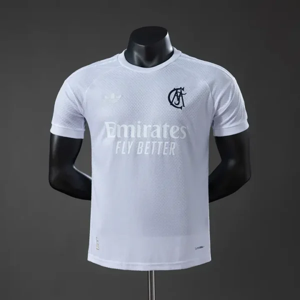 Real Madrid 125 Aniversario - Versión Jugador