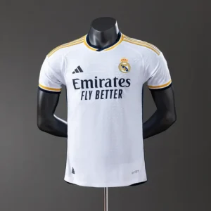 jugador-laliga-real-madrid-real-madrid-local-2023-24_0.webp Real Madrid Local 2023-24 - Versión Jugador