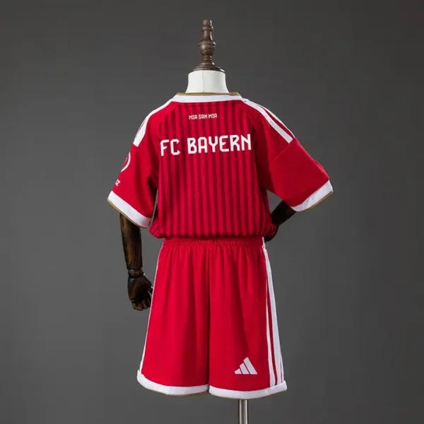 Bayern Múnich Local 2026-27 - Versión Niño