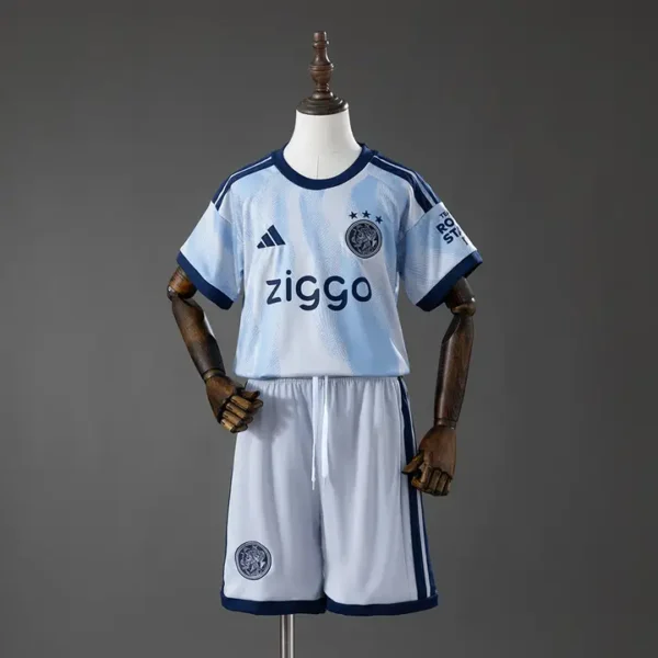 Ajax Alternativa 2026-27 - Versión Niño
