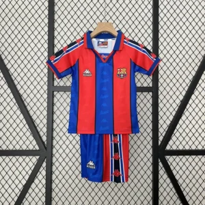 Barcelona Local 1995-97 - Versión Niño