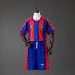 nino-laliga-barcelona-barcelona-local-1996-97_0.webp Barcelona Local 1996-97 - Versión Niño