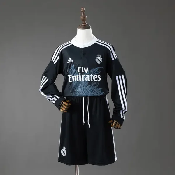 Real Madrid Alternativa 2014-15 - Versión Niño