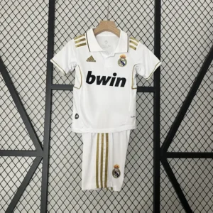 nino-laliga-real-madrid-real-madrid-local-2011-12_0.webp Real Madrid Local 2011-12 - Versión Niño