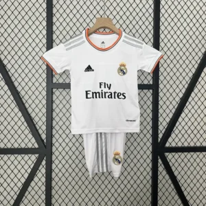nino-laliga-real-madrid-real-madrid-local-2013-14_0.webp Real Madrid Local 2013-14 - Versión Niño
