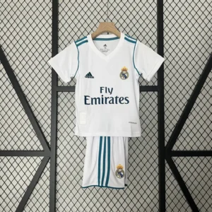 nino-laliga-real-madrid-real-madrid-local-2017-18_0.webp Real Madrid Local 2017-18 - Versión Niño