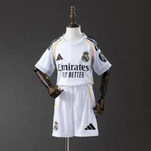 nino-laliga-real-madrid-real-madrid-local-2025-26_0.webp Real Madrid Local 2025-26 - Versión Niño