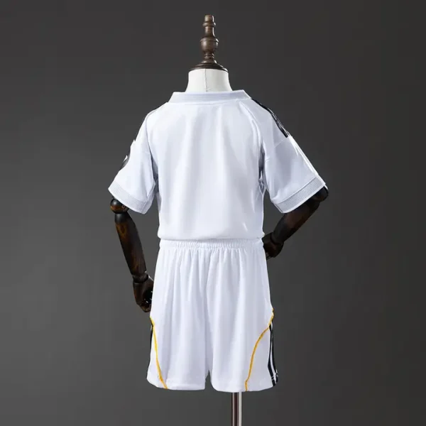 Real Madrid Local 2025-26 - Versión Niño