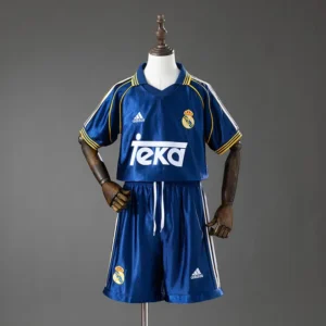 nino-laliga-real-madrid-real-madrid-visitante-1998-00_0.webp Real Madrid Visitante 1998-00 - Versión Niño