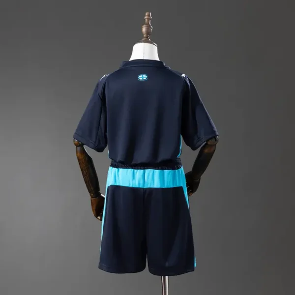 nino-ligue1-olympique-de-marsella-marseille-azul-marino-visitante-2025-26_1.webp Marseille Azul Marino Visitante 2025-26 - Versión Niño