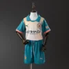 nino-premier-manchester-city-manchester-city-blanco-visitante-2024-25_0.webp Manchester City Blanco Visitante 2024-25 - Versión Niño