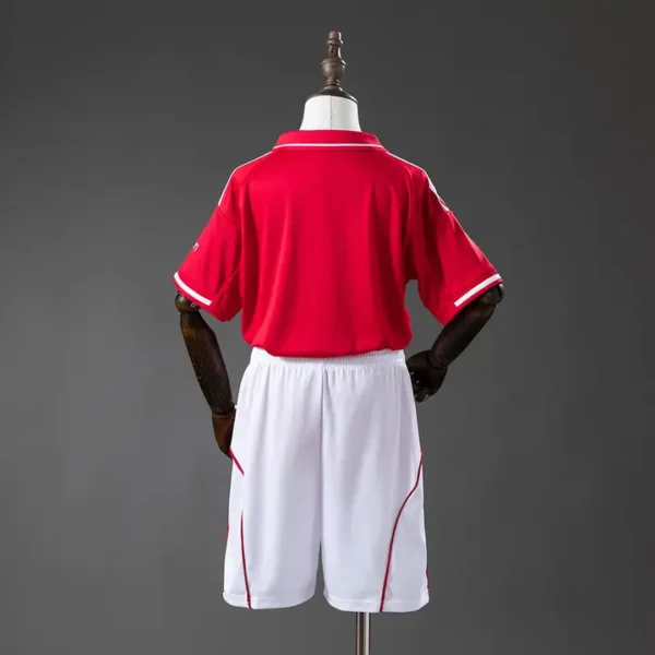Nottingham Forest Local 2025-26 - Versión Niño