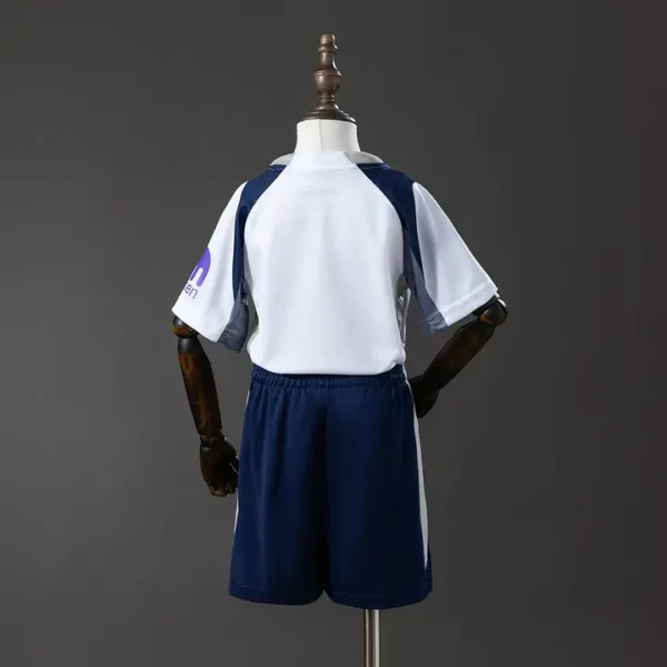 nino-premier-tottenham-hotspur-tottenham-hotspur-local-2025-26_1.webp Tottenham Hotspur Local 2025-26 - Versión Niño