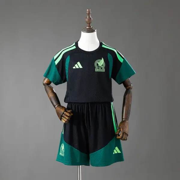 México Entrenamiento Negro 2026 - Versión Niño