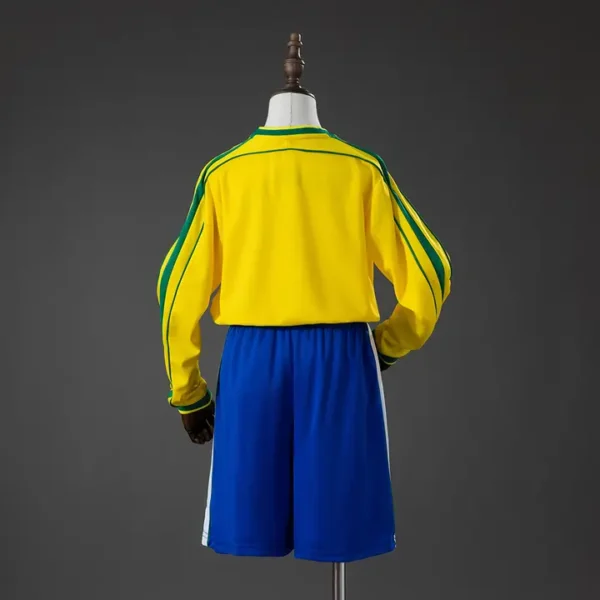 Brasil Local 1998 - Versión Niño