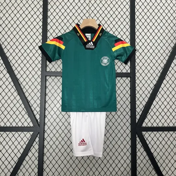 Alemania Visitante 1992 - Versión Niño