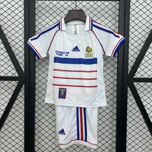 nino-sel-uefa-francia-francia-visitante-1998_0.webp Francia Visitante 1998 - Versión Niño