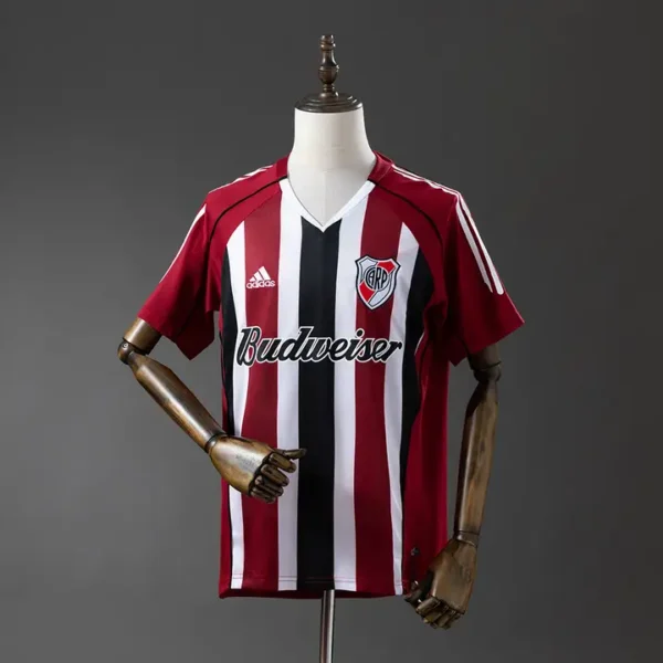 River Plate Visitante 2005-06 - Versión Retro