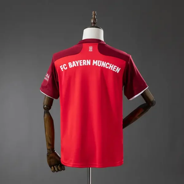 Bayern Múnich Local 2021-22 - Versión Retro