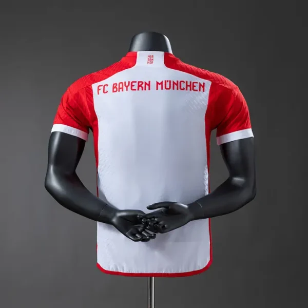 retro-bundesliga-bayern-munich-bayern-munich-local-2023-24_1.webp Bayern Múnich Local 2023-24 - Versión Retro