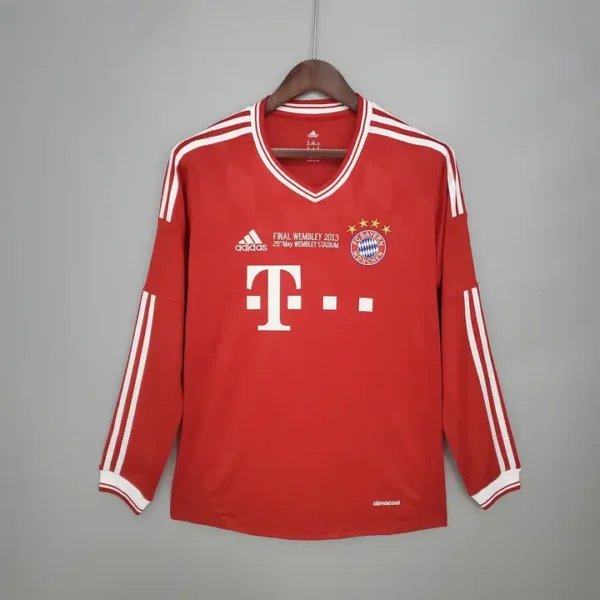 retro-bundesliga-bayern-munich-bayern-munich-supercopa-local-2013-14_l0.webp Bayern Múnich SuperCopa Local 2013-14 - Versión Retro