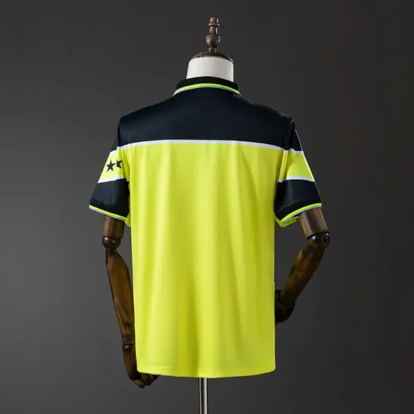 retro-bundesliga-borussia-dortmund-borussia-dortmund-local-1997_1.webp Borussia Dortmund Local 1997 - Versión Retro