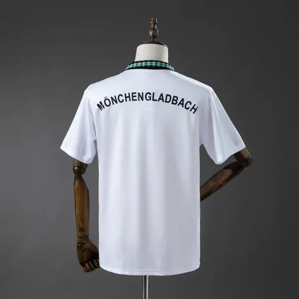 Borussia Monchengladbach Local 1995-96 - Versión Retro