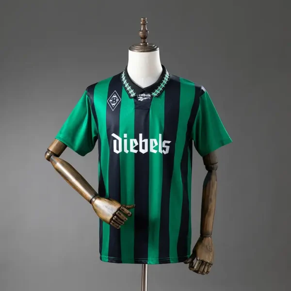 Borussia Monchengladbach Visitante 1995-96 - Versión Retro