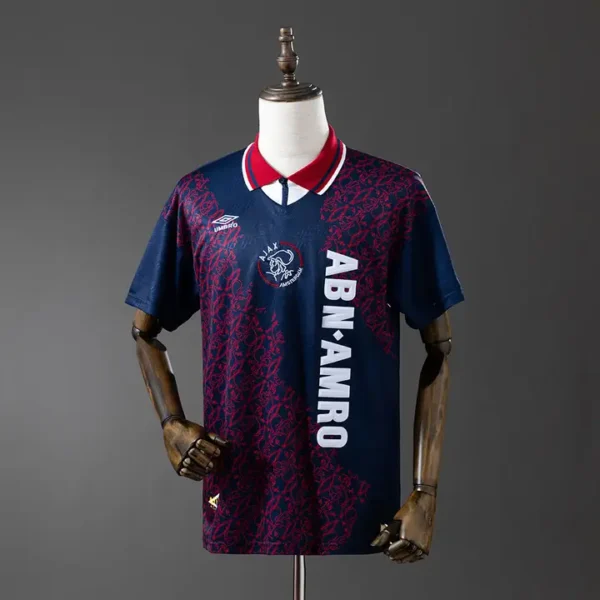 retro-eredivisie-ajax-ajax-visitante-1995_0.webp Ajax Visitante 1995 - Versión Retro