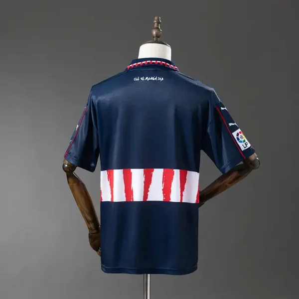 retro-laliga-atletico-de-madrid-atletico-madrid-visitante-1997-98_1.webp Atlético Madrid Visitante 1997-98 - Versión Retro